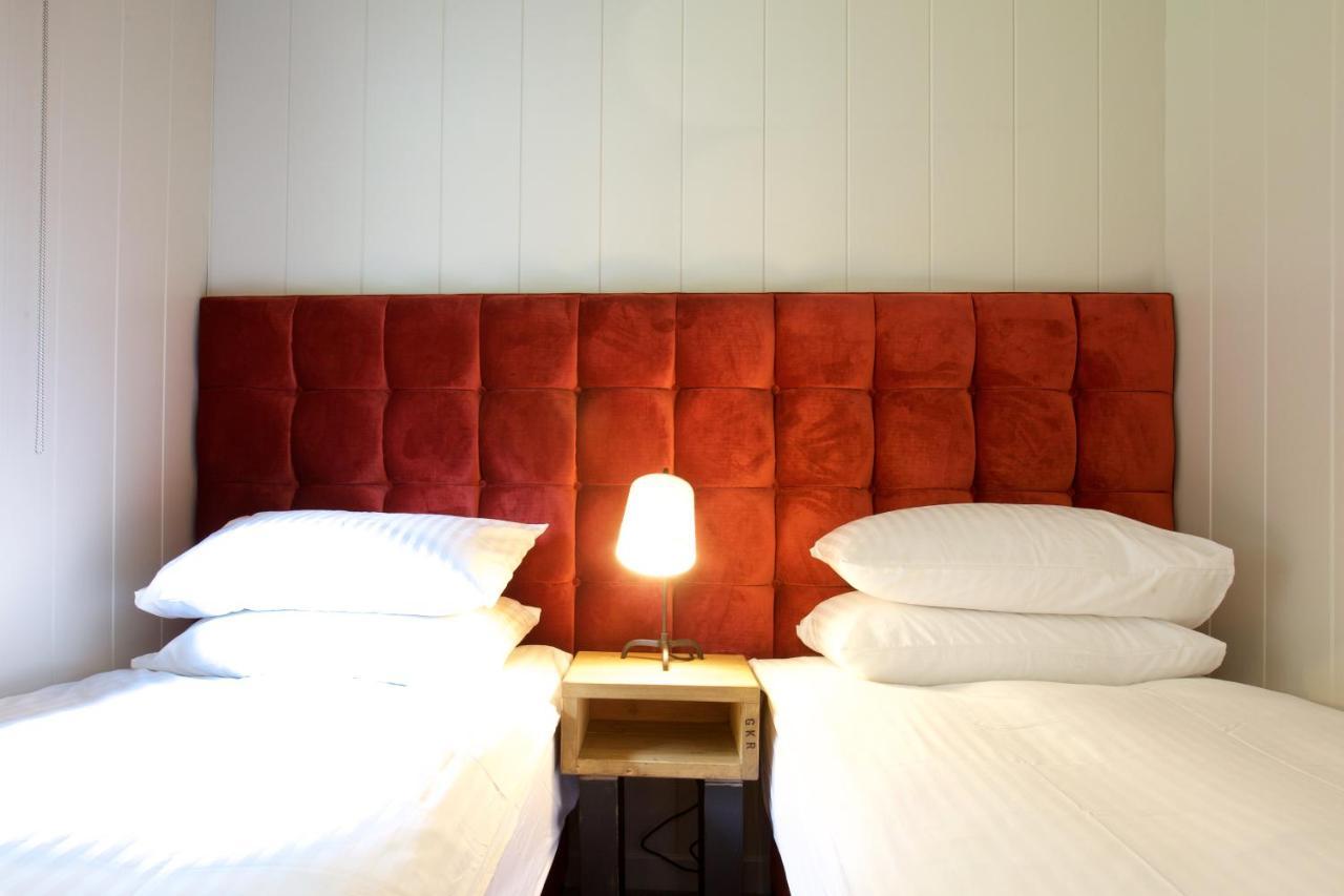 Loch Tay Highland Lodges And Glamping Park Morenish Eksteriør bilde
