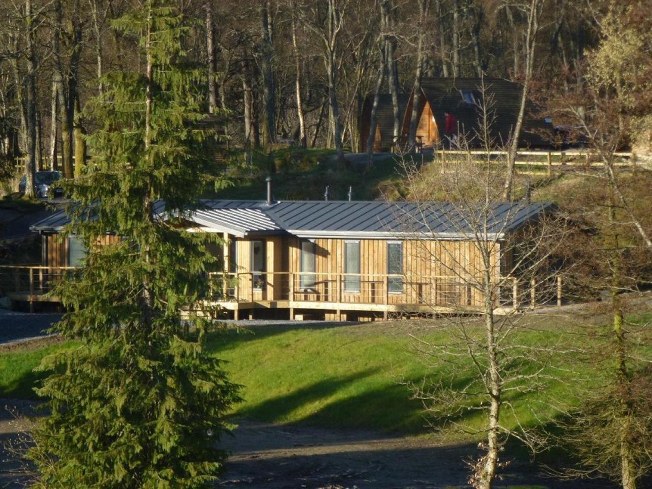Loch Tay Highland Lodges And Glamping Park Morenish Eksteriør bilde
